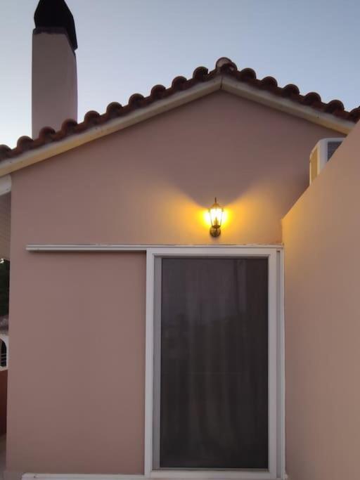 Penthouse Studio Next To The Sea 萨拉米斯 外观 照片
