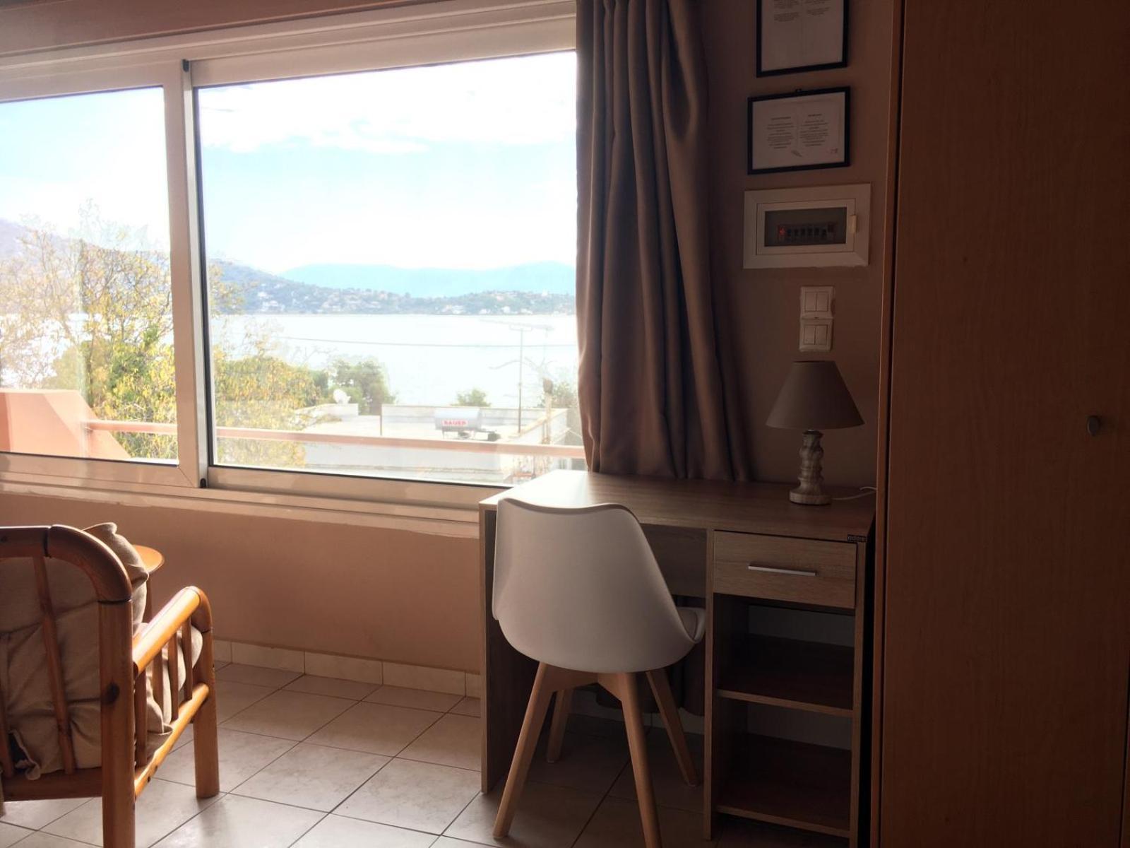 Penthouse Studio Next To The Sea 萨拉米斯 外观 照片